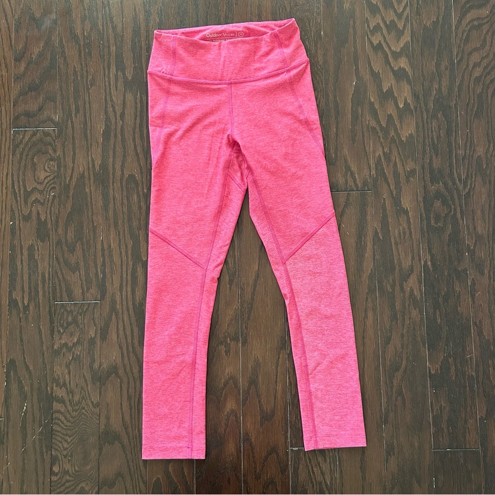 Outdoor Voices 3/4 Warmup Compression Legging, Flamingo Pink (Magenta), Size XS